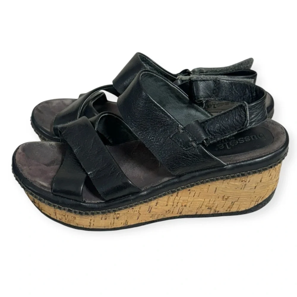 Bussola Women’s Strap Cork Platforms Size 9‎.5